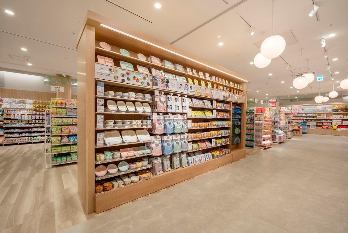 「売上向上!共創による情緒的価値を体現した店づくり「アカチャンホンポ」」の説明画像です